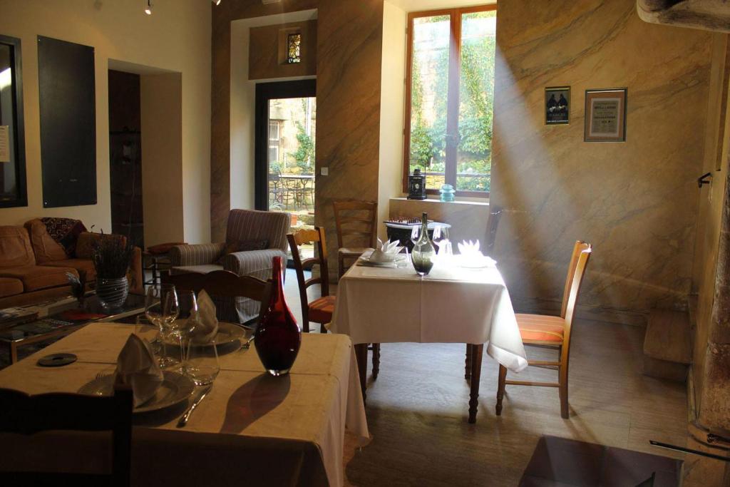 Restaurant — © L'Ancienne Auberge