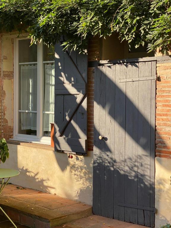 Entrée côté jardin — © Maison d'Hôtes Delga