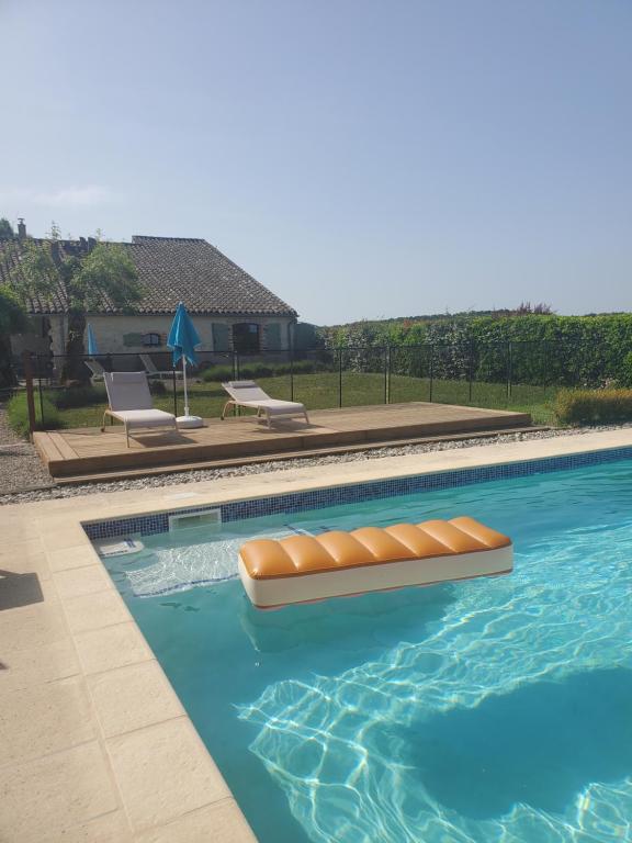 Piscine au sel — © Au Mas de Janita